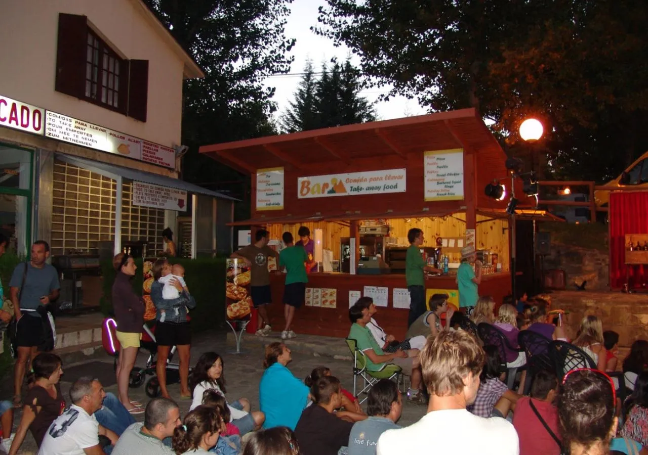 Camping peña montañesa chiringuito-4385